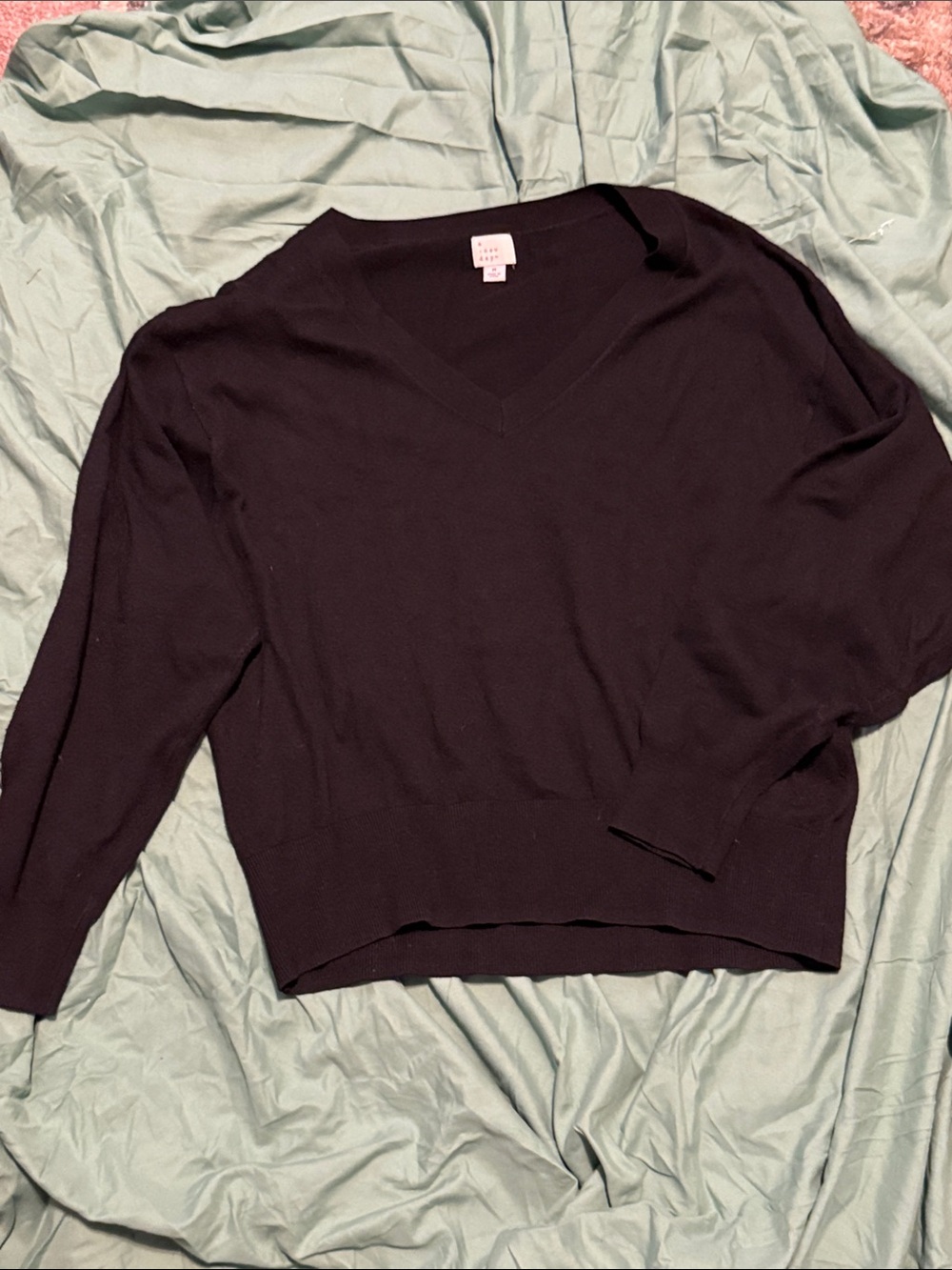 a new day Women's V-Neck Sweater in Black